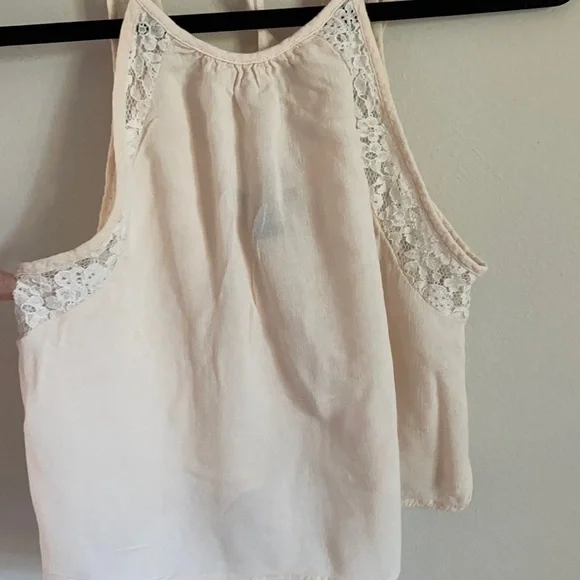 Forever 21 Tops Forever Cream Lace Halter Crop Tank Top